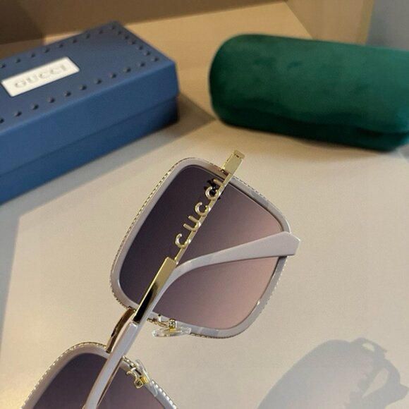 Gucci Women\'s Designer Sunglasses main image 5